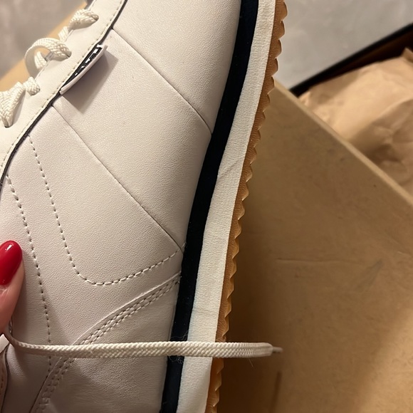 BNWT Ralph Lauren Sneakers - Picture 3 of 3